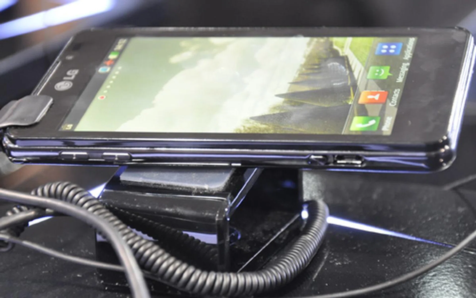 On its left, there are buttons galore from volume controls, to 3D startup button and a micro-USB port.