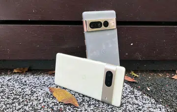 The Google Pixel 7 and Pixel 7 Pro.