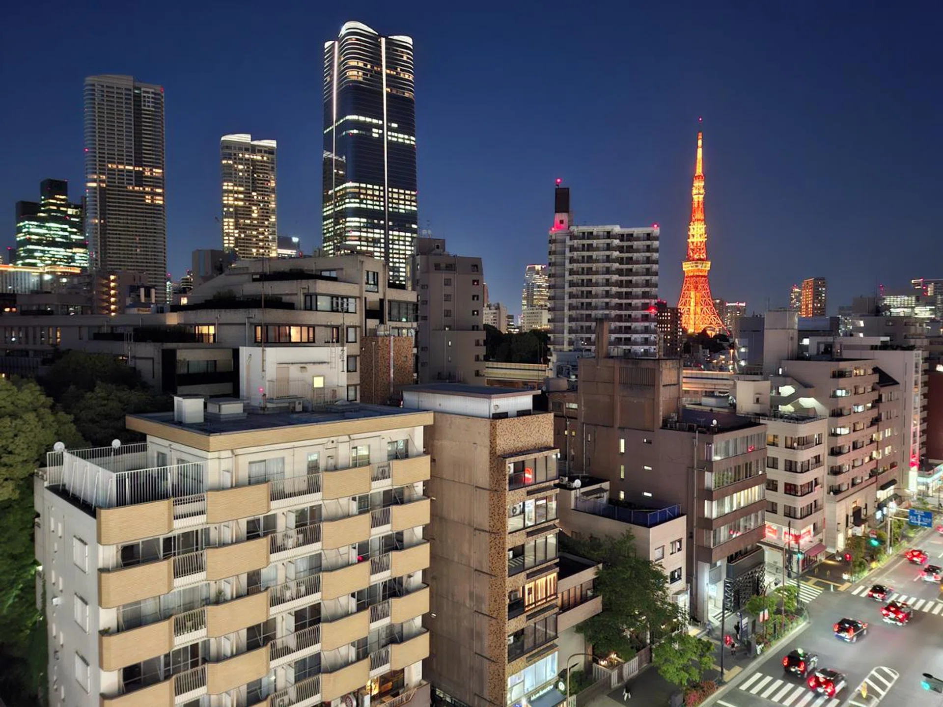 Low light photo (night mode). Photo: HWZ.