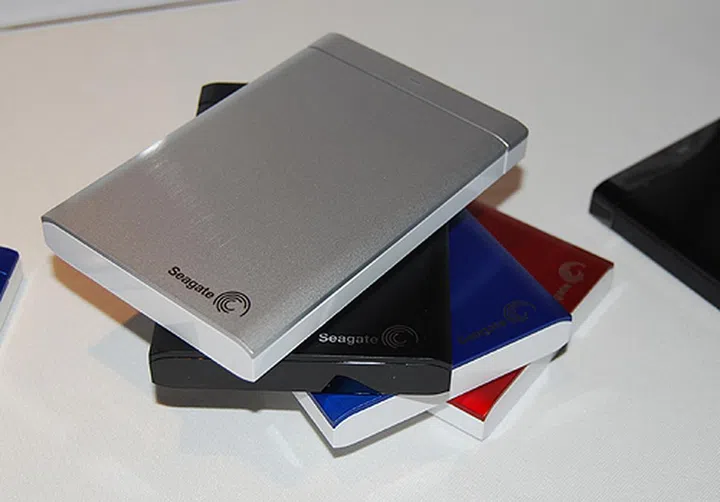A closer look at the portable variants of the new Backup Plus hard drives reveals a smooth, brushed aluminum finish that we find very attractive.