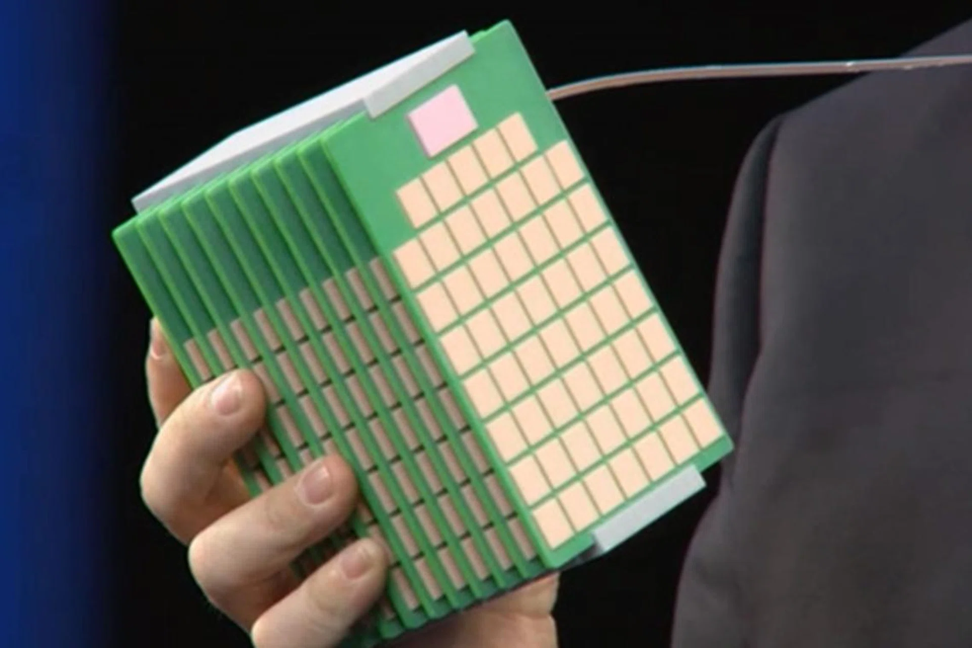 (Image Source: HP via Engadget)
