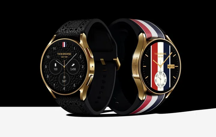Thom Browneトムブラウン Galaxy Z Fold5 watch6 Get fancy with Thom Browne editions of the Samsung Galaxy Z Fold5
