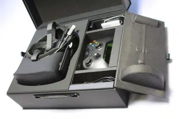 Oculus Rift. Image credit: Kyle Orland, Ars Technica.