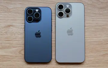 Apple says thee overheating issues on some iPhone 15 models are due to a bug in iOS 17 and recent updates to some third-party apps.