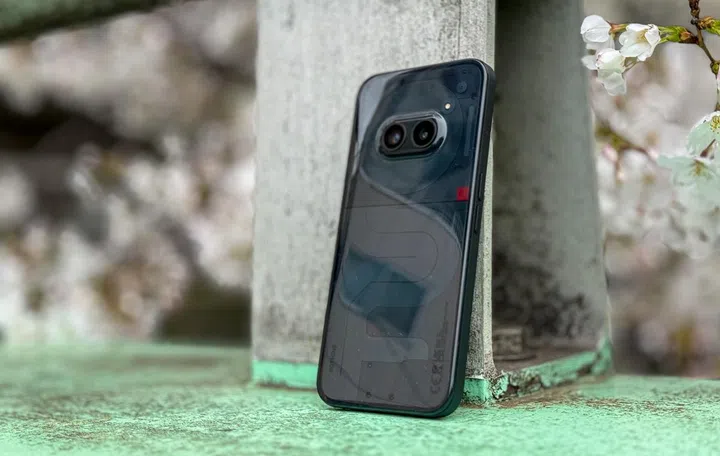 Nothing Phone 2(a) from our reviews. Photo: HWZ.
