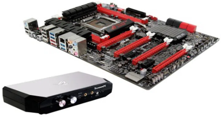 The Rampage IV Formula motherboard is pictured with the ThunderFX that is an external DAC
(digital-analogue converter).