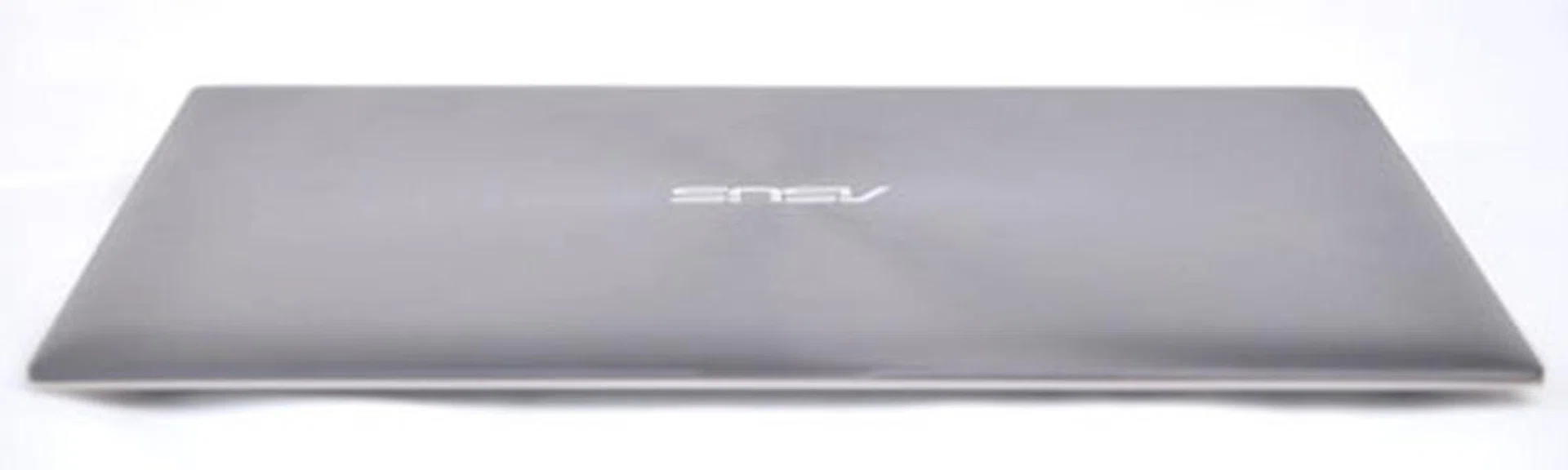 The Asus Zenbook UX31 is a capable machine in all areas, however its battery life trails behind Ultrabooks from some brands. It's not a deal breaker, but for consumers who require ultra-long battery life, please take note. 