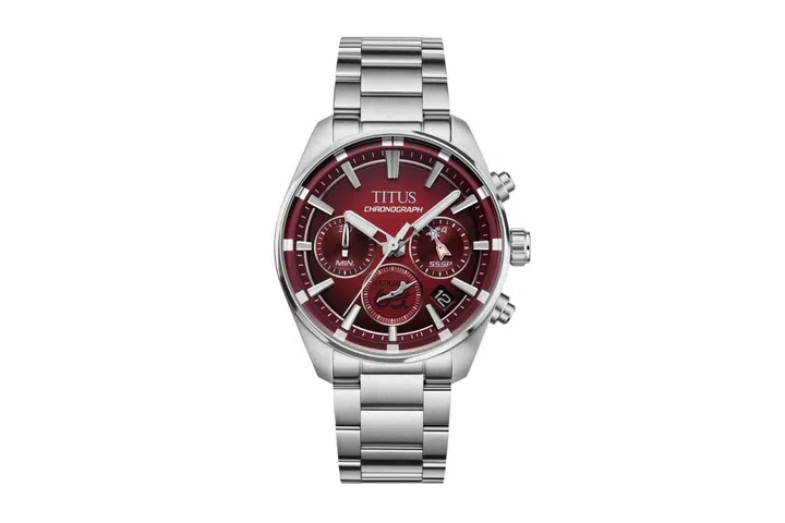Saber Collection Ultraman 60th Anniversary Chronograph