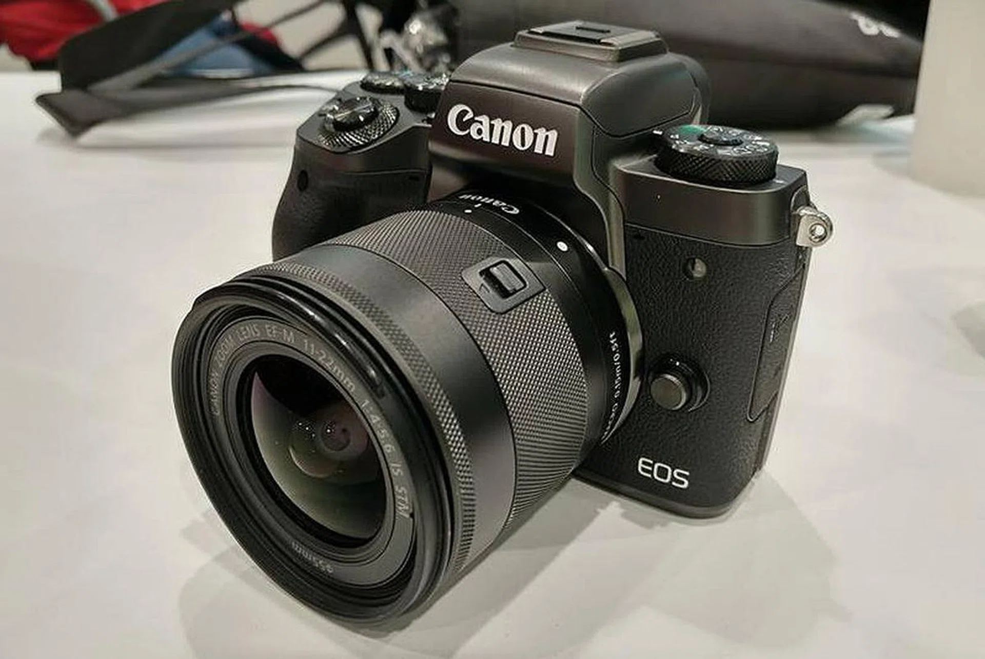 The new Canon EOS M5 has features targeted at more advanced photographers including manual controls and an electronic viewfinder.