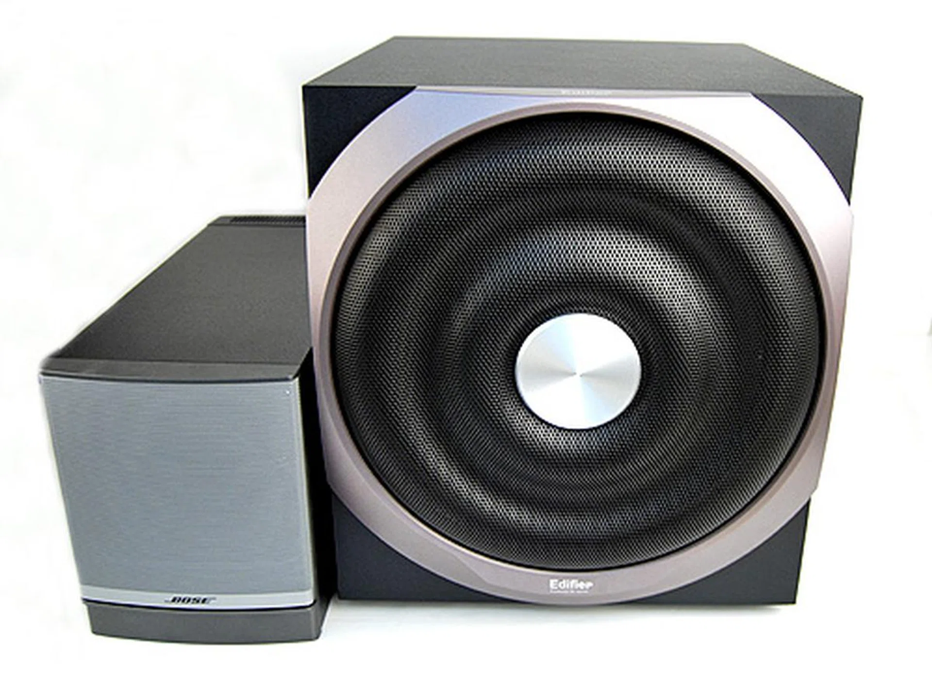 For an idea of just how big the subwoofer unit of the Edifier S730 is, we placed it beside the one from Bose, one of the more compact ones of the pack.