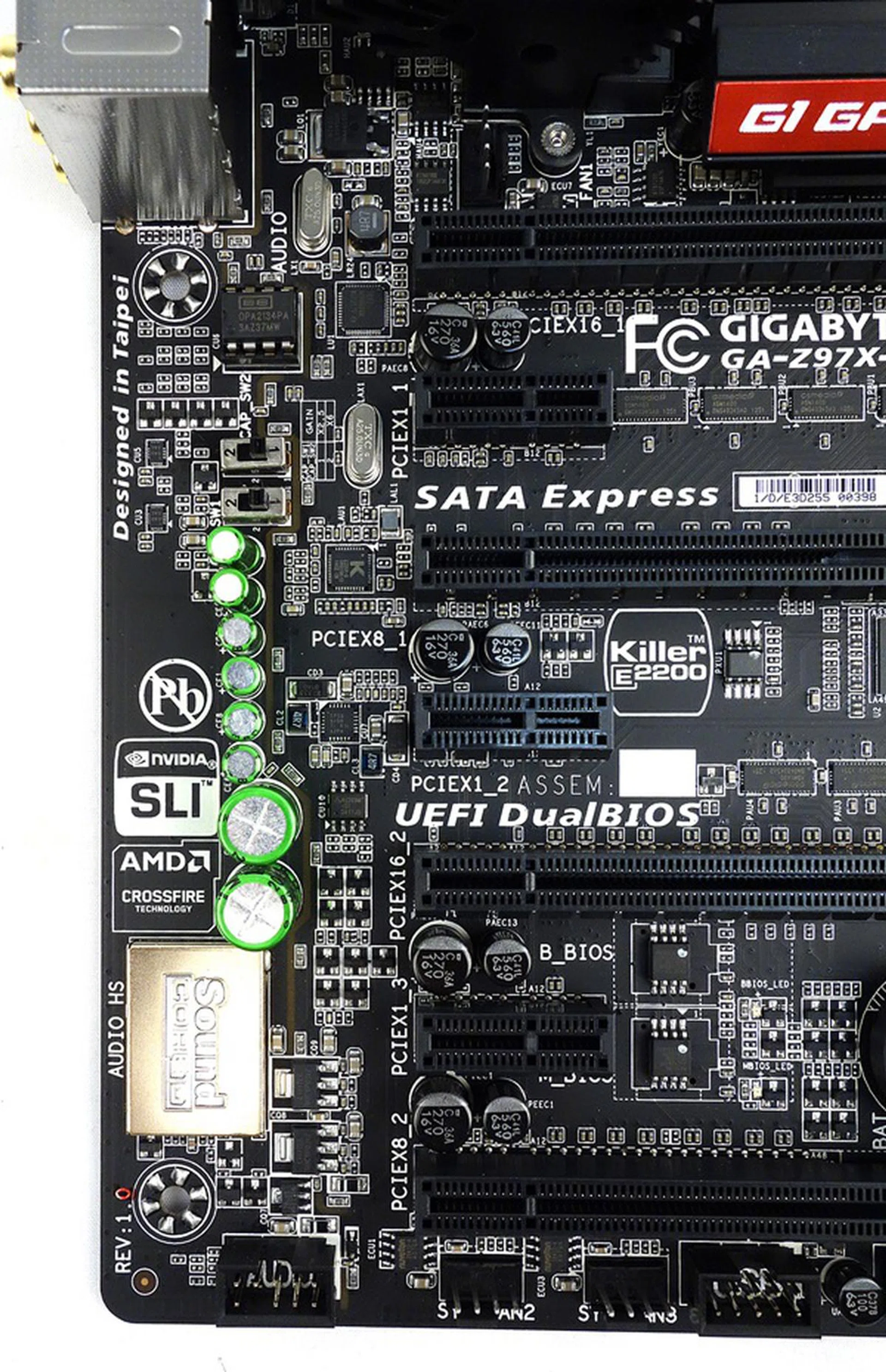 We can see the striking green, high-end Nichion audio capacitors that are touted to deliver "the highest quality sound resolution and sound expansion to create the most realistic sound effects for professional gamers."