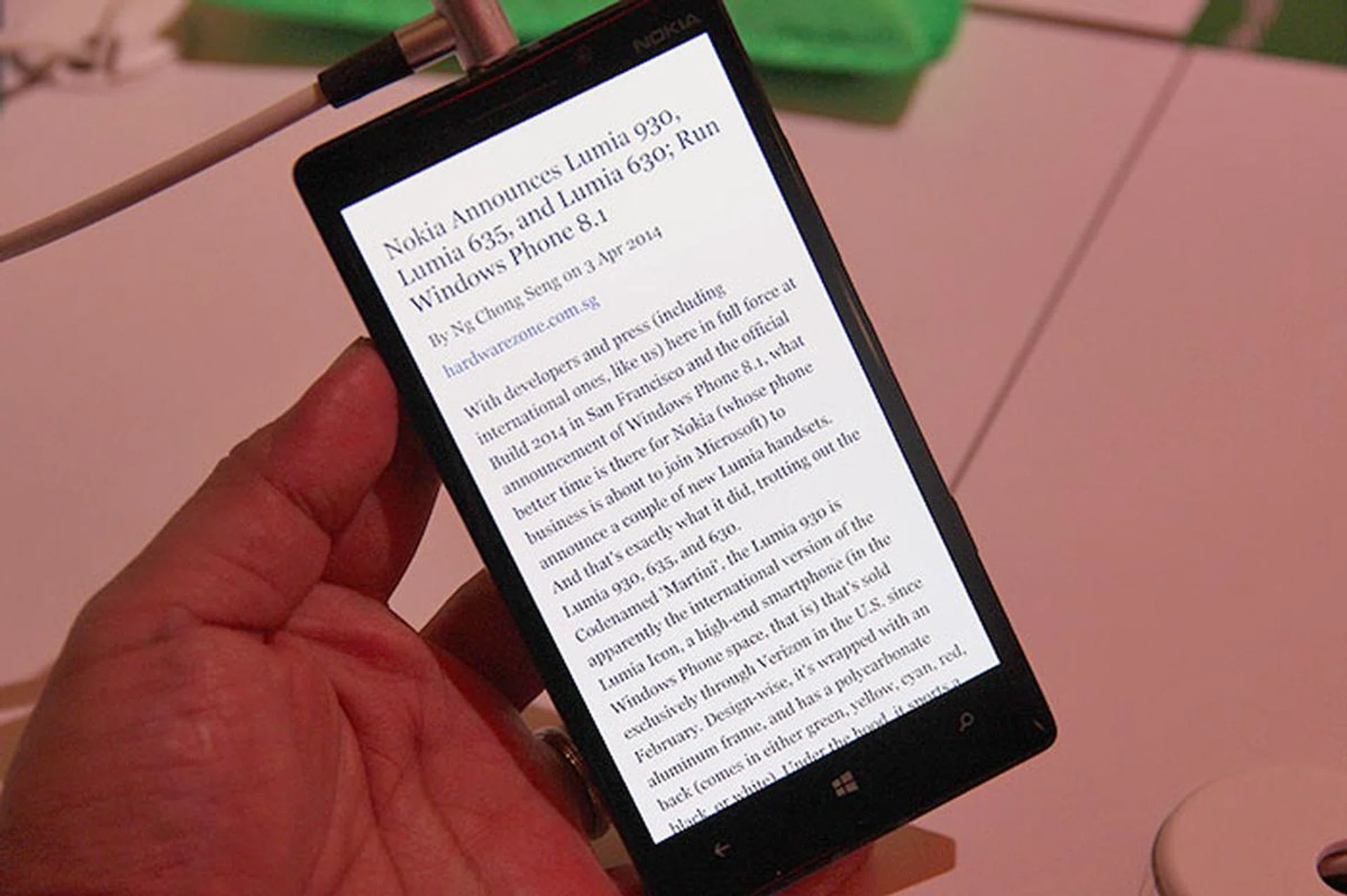 For distraction-free reading, try the Reading View mode.