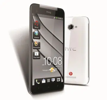 The HTC Butterfly is the world's first 5-inch Full-HD smartphone. <br> Image source: HTC
