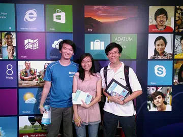 Team vSoft Studio members: Minh Quoc Huy Cao, Quyen Tran Nguyen Tu, Hy Nguyen Quy