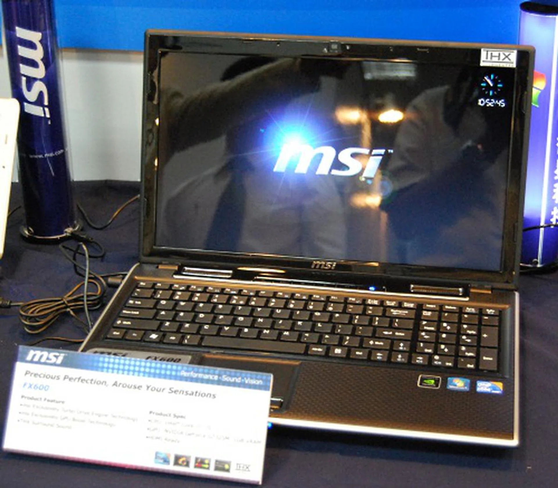 MSI also has its eyes on proper notebooks. The FX600 shown here will have an Intel Core i7/i5 inside, with NVIDIA's GT325M with 1GB memory powering its graphics. Its THX certified audio coupled with the GPU should make for an excellent gaming solution. 