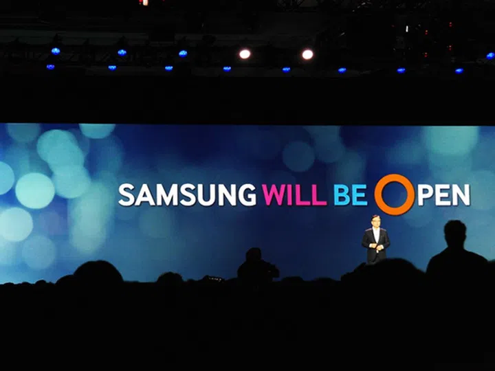 President and CEO of Samsung Electronics, BK Yoon, promises that all Samsung IoT components and devices will be open to developers and the industry. (Image source: Samsung)