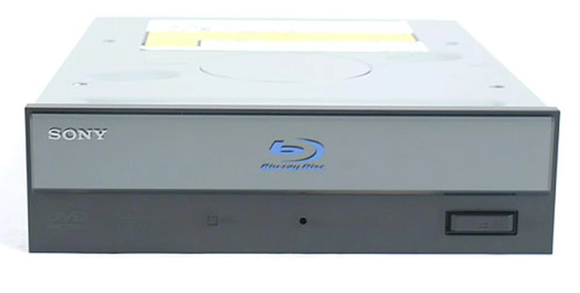 A new format requires a new look too. This is Sony's attempt to give the tired optical drive bezel a modern, techie feel.