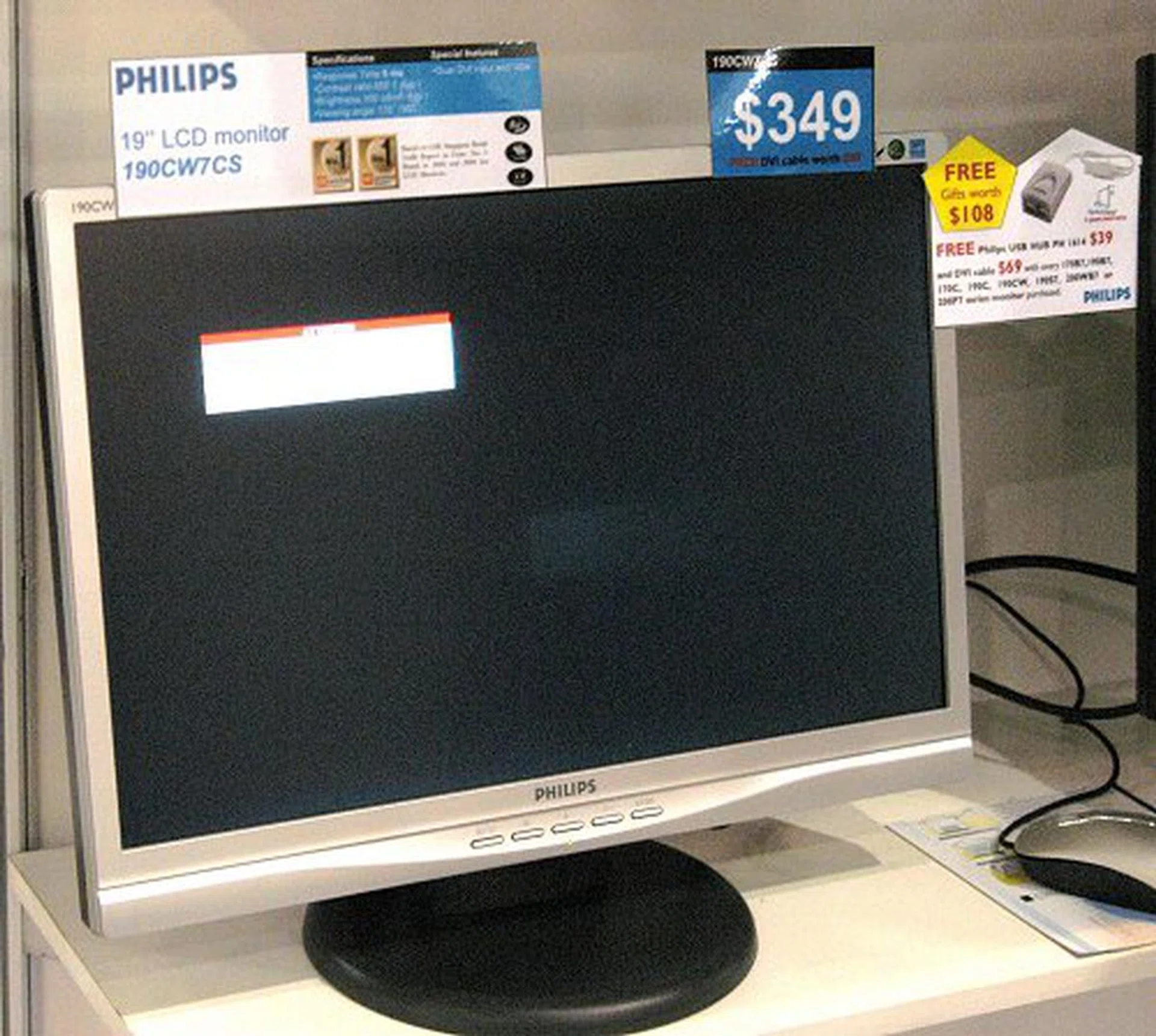 The Philips 190CW7CS is a 19-inch TFT active matrix flat panel display with a fast 5ms pixel response time. Every purchase of this highly affordable panel entitles you to a free DVI cable and a USB hub worth a total of S$108.