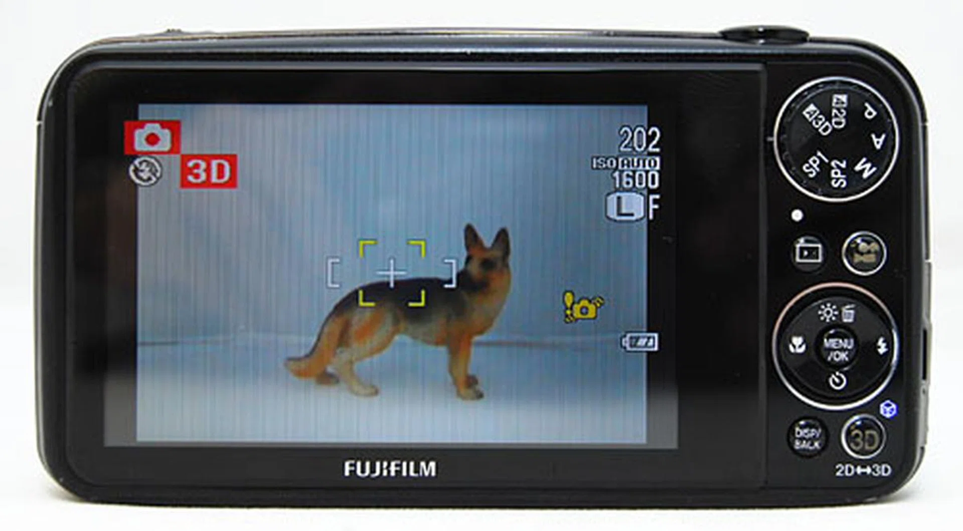 First Looks: Fujifilm FinePix REAL 3D W3 | HardwareZone Singapore