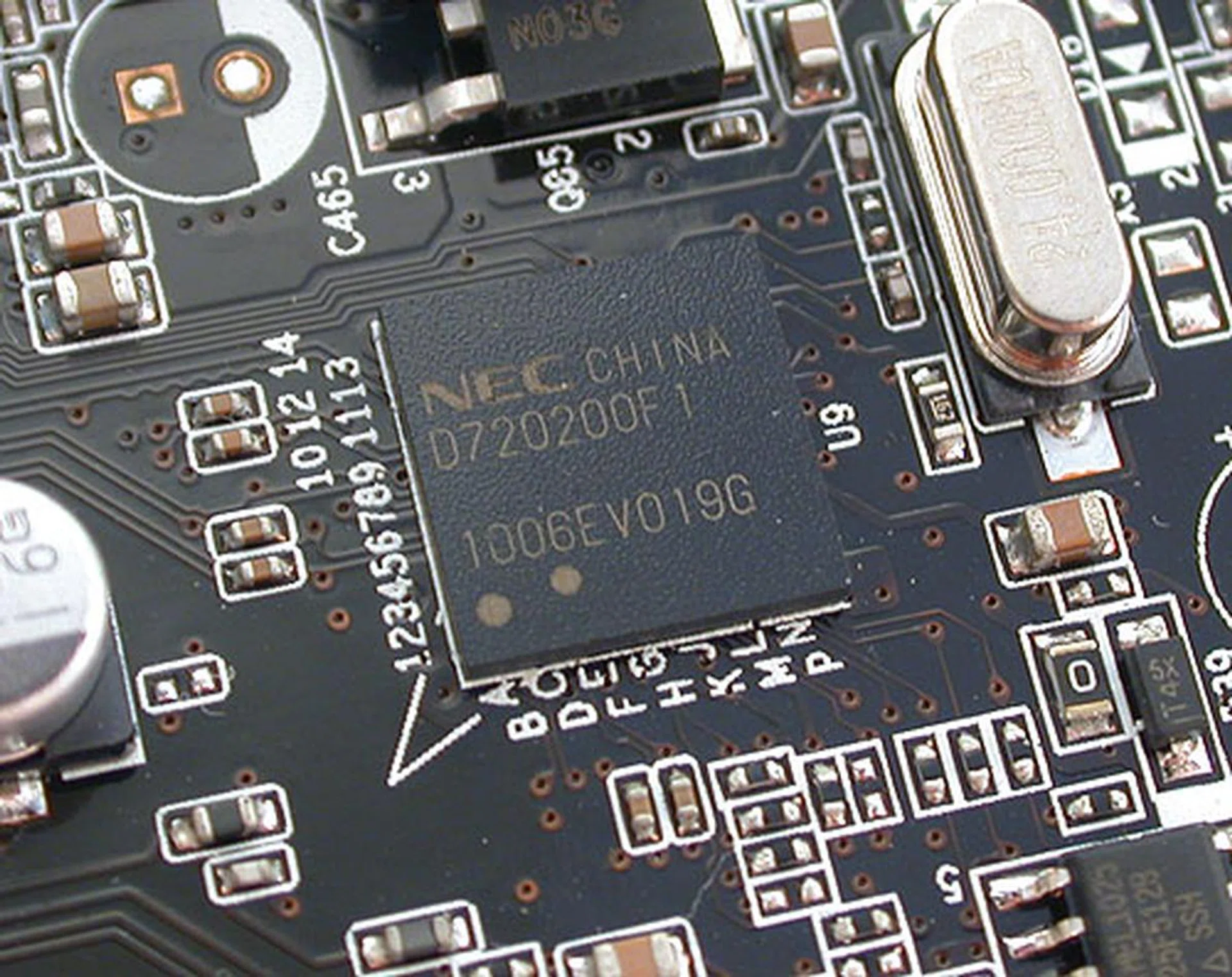 With companies like NEC filling in the gap for USB 3.0 controllers, no wonder Intel isn't working too hard on implementing their own.