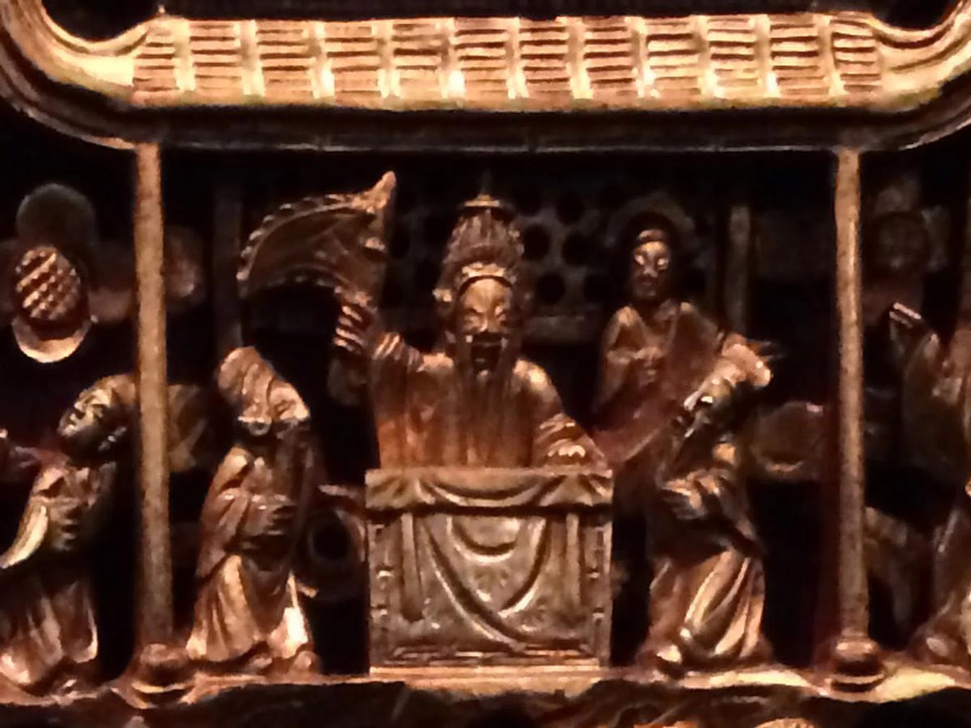 iPhone 5S, 100% crop.
