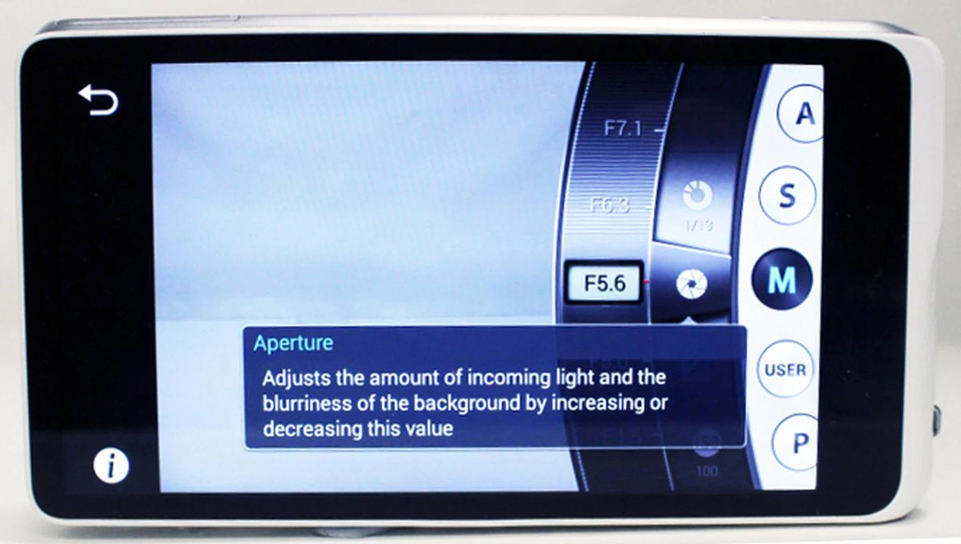 On the other hand, the Galaxy Camera 2 also has manual modes for those who prefer a more hands-on approach for selective shots.
