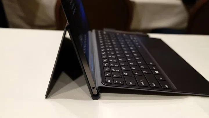 Lenovo Miix 630