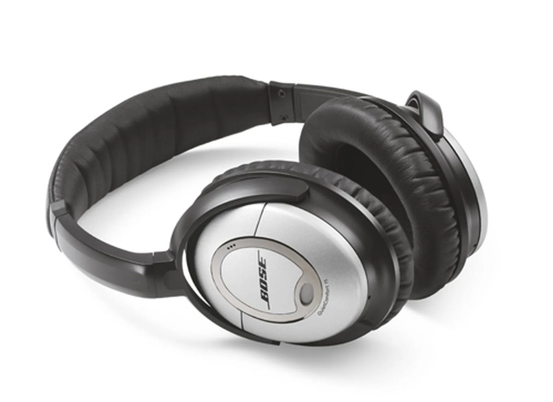 The Bose QuietComfort 15 is our best noise canceling headphones.