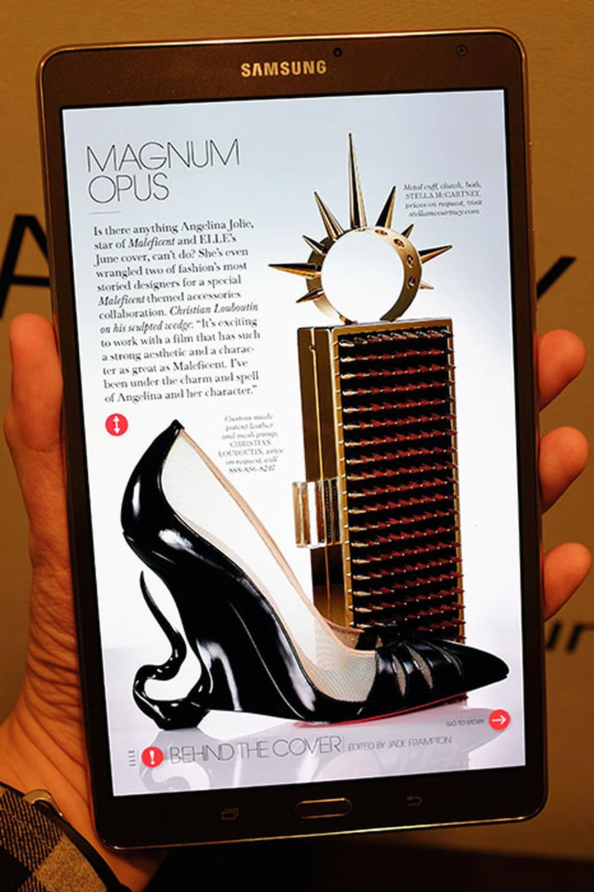 Samsung's Papergarden app features magazine content specifically optimized for its Super AMOLED display.