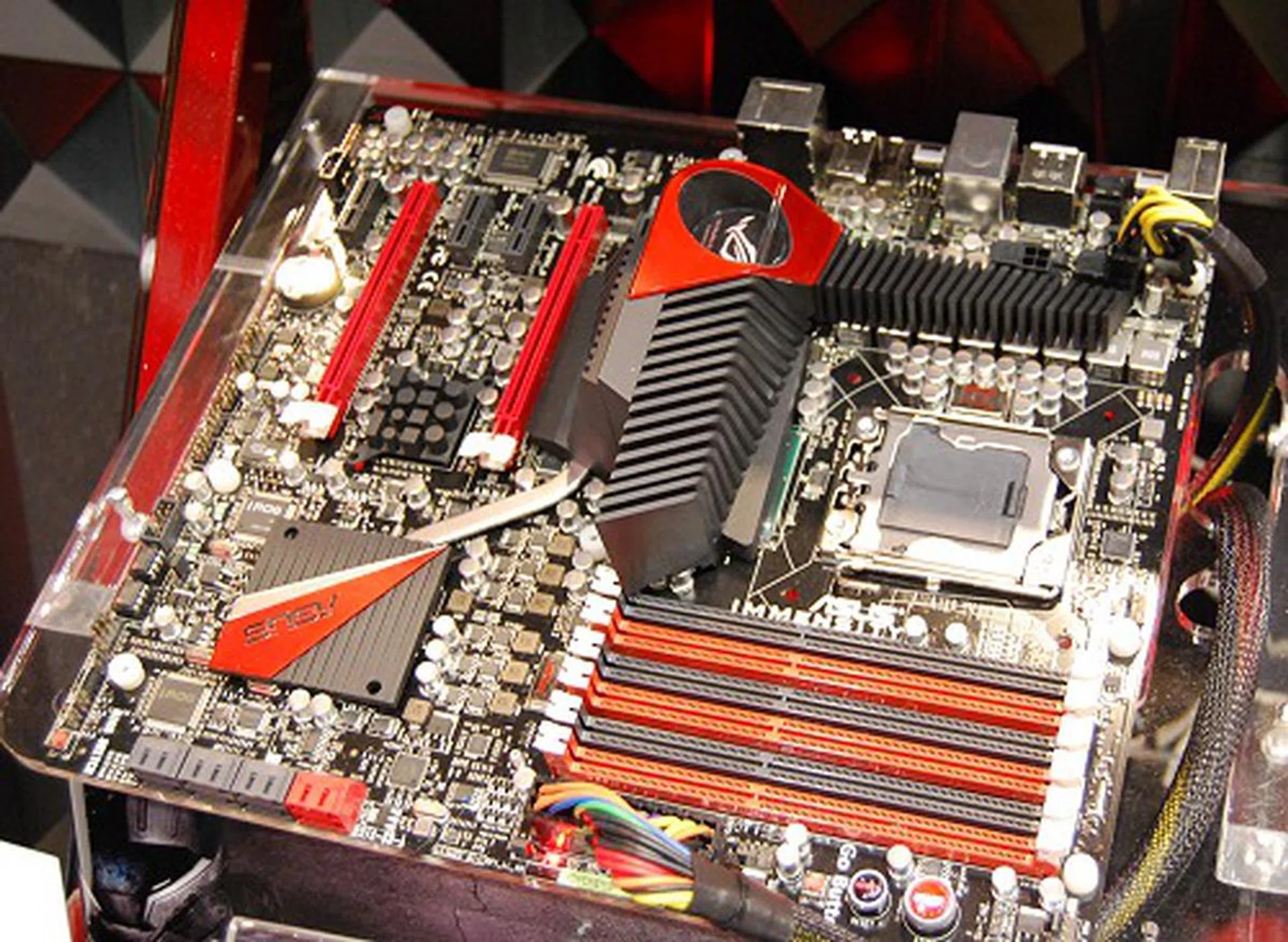 Meet the ASUS ROG motherboard named Immensity! Based on the Intel X58 chipset, this board featured the Lucid Hydra chip and an onboard discrete ATI GPU underneath those immense heatsinks. 