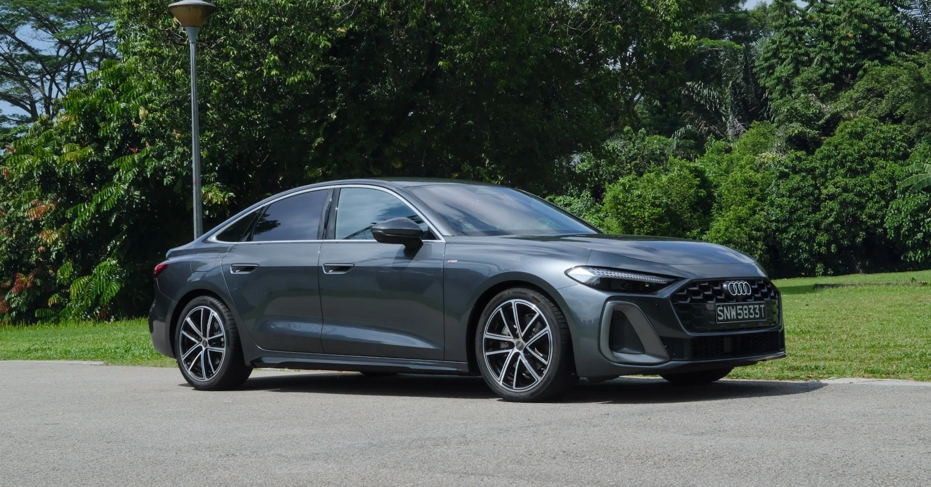 Audi A5 B10