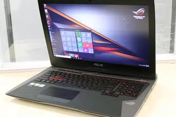 ASUS ROG G752