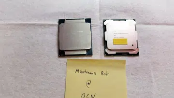 The alleged Intel Core i7-6850K "Broadwell-E" CPU is on the right. (Source: Maintenance Bot via techPowerUp)
