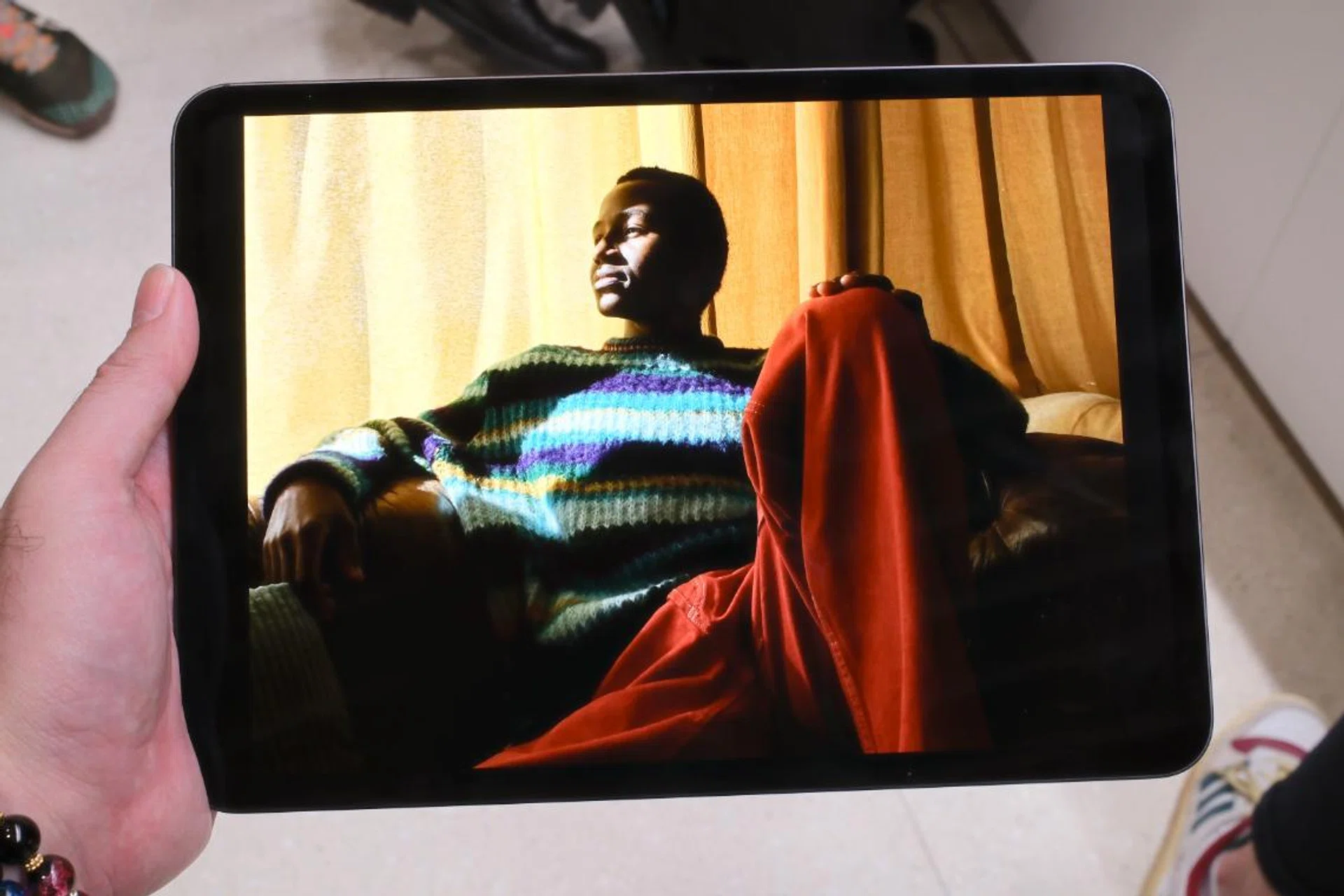 Apple's flagship tablet gets a nicer display, more performance, and is thinner than ever.