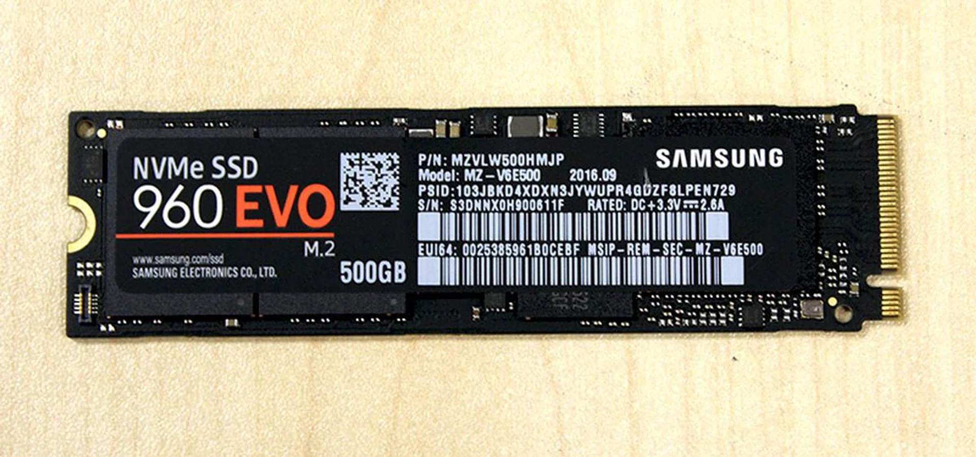 The SSD 960 Evo is Samsung's more affordable PCIe-based SSD.