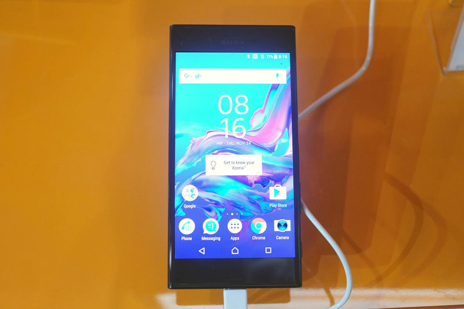 Sony brings flagship specs to the X series with the Xperia XZ, which boasts a Qualcomm Snapdragon 820 processor, an IP68 dust and water resistance build, and a 23-megapixel 1/2.3-inch f/2.0 rear camera. Pick it up from M1's booth at Sitex for S$198 when you sign a Reg contract ($62/month) and get 6 months free Upsized Data, a Sony Premium Bundle worth $276, and a Sony 32GB USB flash drive worth $51. Take an extra S50 off if you're a SAFRA member.