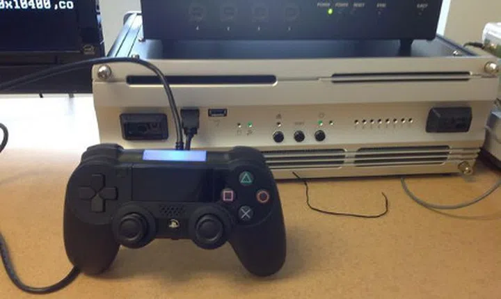 PlayStation 4 Prototype Controller Image Leak | HardwareZone Singapore