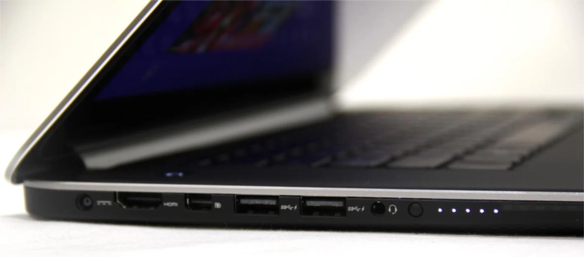 Dell XPS 15 (2013 Edition) - A Sleek 15-inch Laptop with a