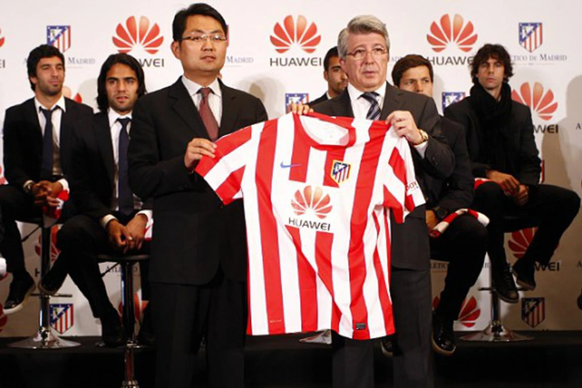 Huawei has ramped up its advertising and branding efforts to increase its brand awareness.