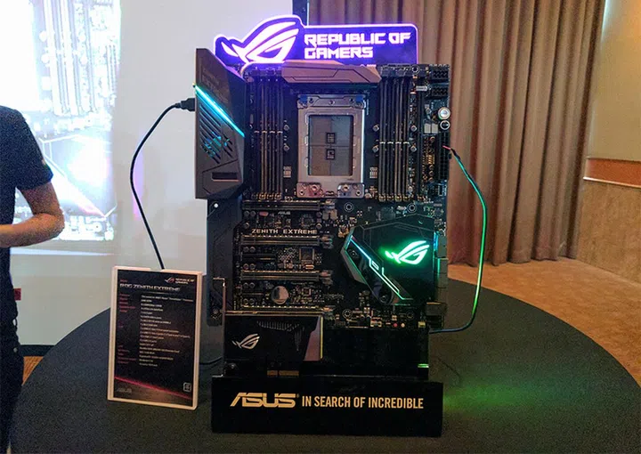  ASUS X399 ROG Zenith Extreme