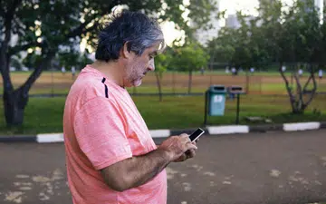 Some of the elderly are being left behind digitally