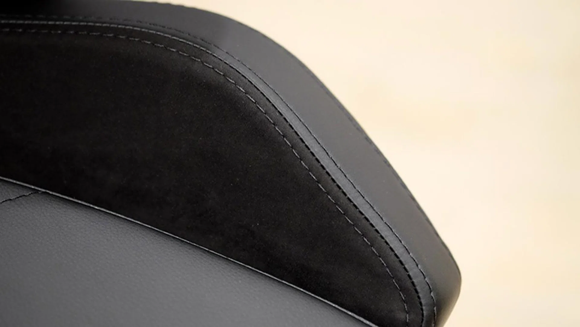 Secretlab Omega 2020