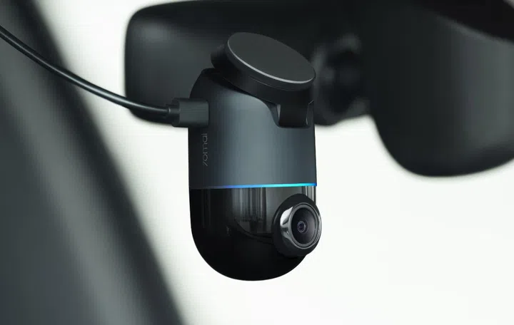 70mai's new Dash Cam Omni rotates to capture 360° views of your