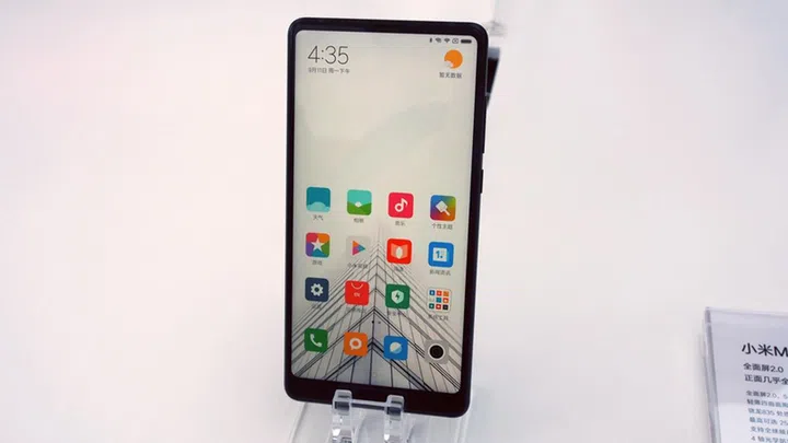 Meet the next-gen Mi Mix.