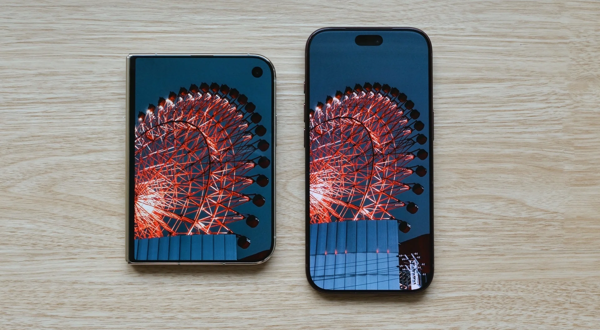 iPhone Duo vs iPhone 18 Pro display comparison