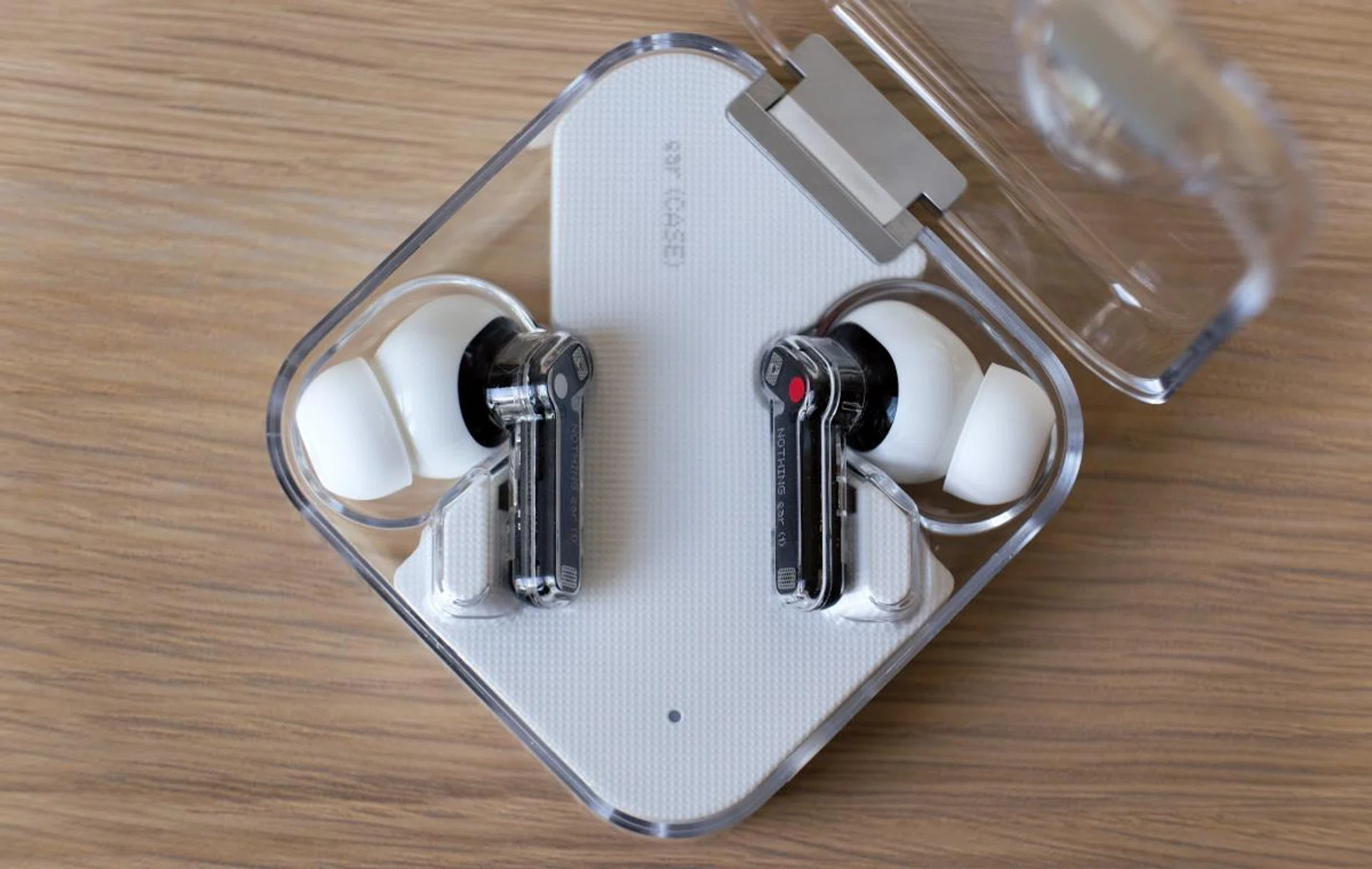 Though the price is slightly higher than what some of us might be expecting, the Ear 1s are still good value for money.