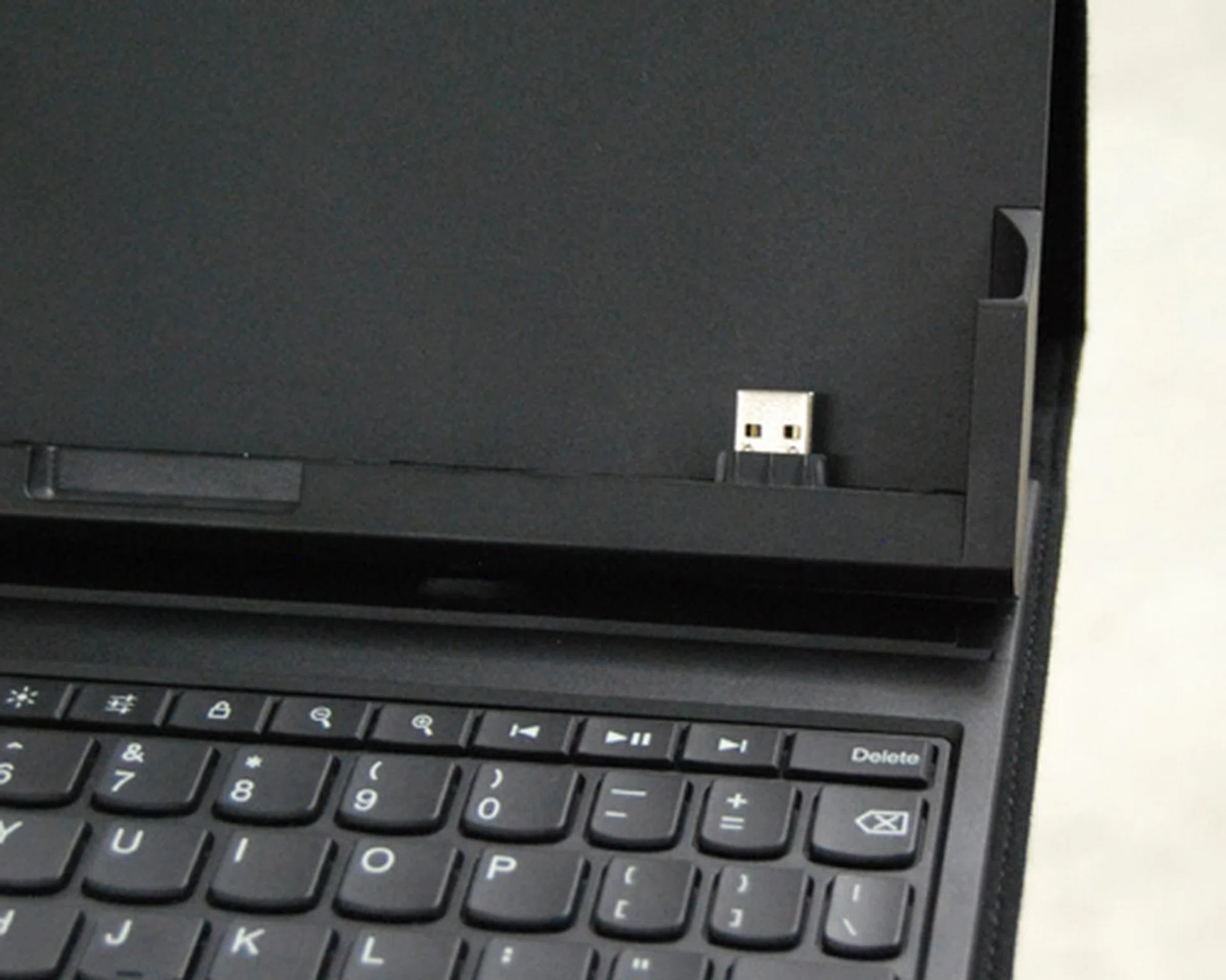 The Folio Case connects to the ThinkPad Tablet via its full-sized USB port.
