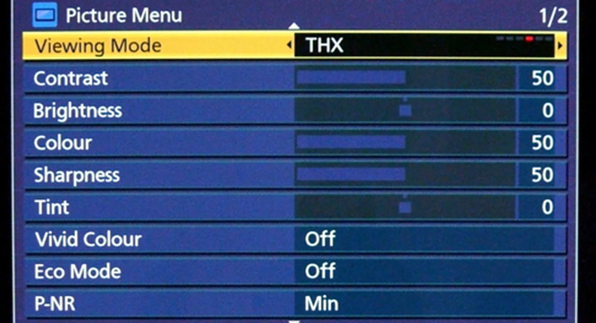 Should the TV's display appear less satisfactory, you can always fall back on the THX preset when in doubt. The default THX parameters are shown in this screenshot.