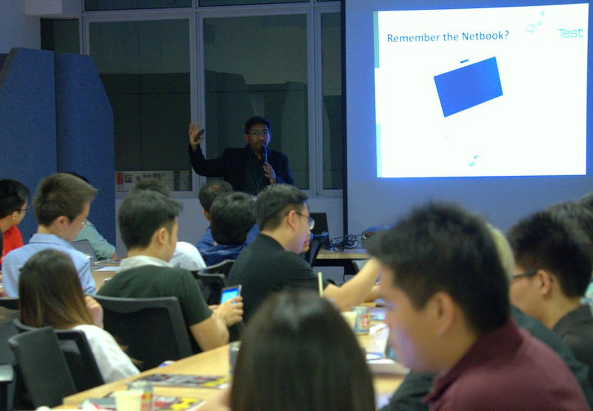 HardwareZone.com editor Vijay Anand addressing the audience and giving an overview of the development of personal computing.