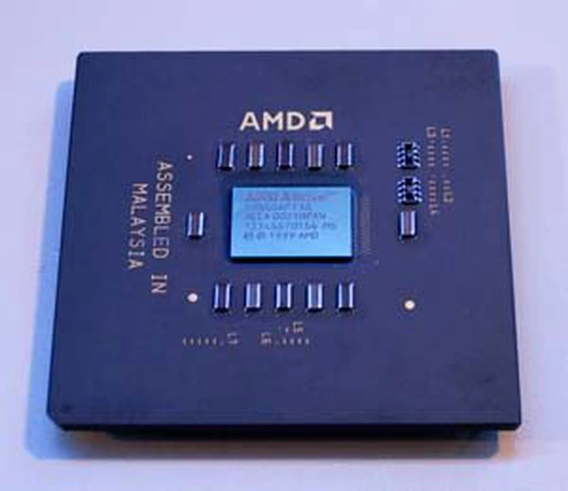 The AMD Duron. Hmm... looks like it's not going to be easy to overclock. : )